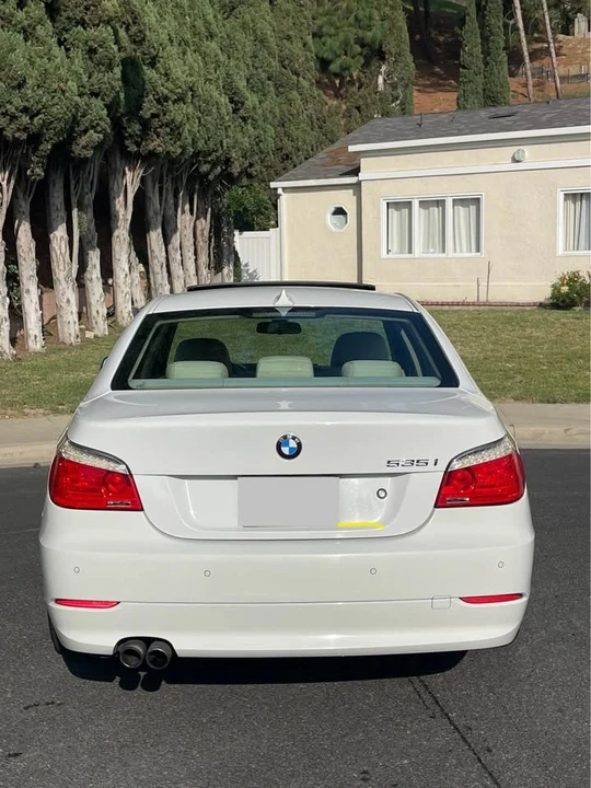 2008 BMW E60 5 Series Sedan - Image 5 of 17