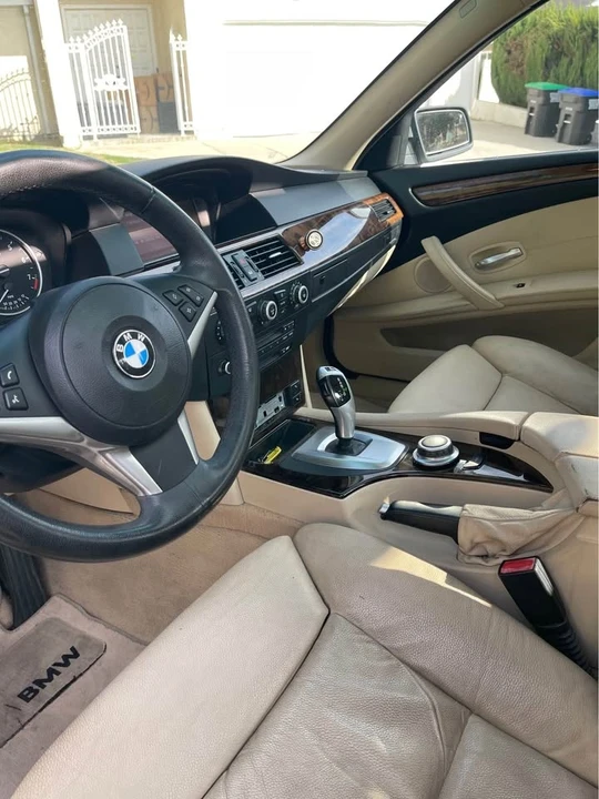 2008 BMW E60 5 Series Sedan - Image 14 of 17