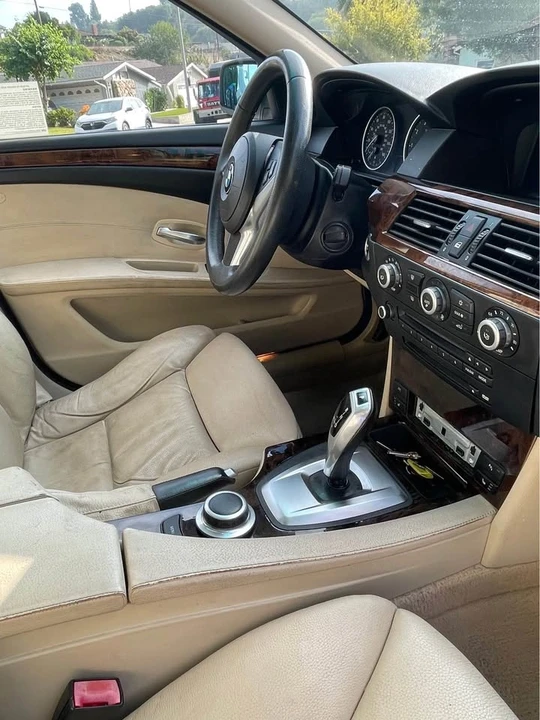 2008 BMW E60 5 Series Sedan - Image 11 of 17
