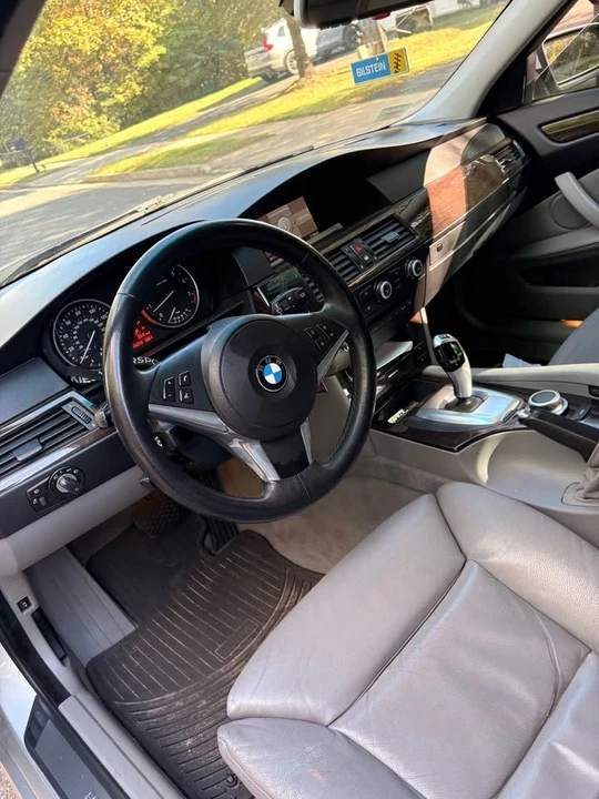 2008 BMW E60 5 Series Sedan - Image 9 of 16
