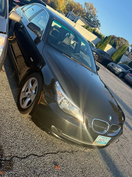 2008 BMW E60 5 Series Sedan - Image 2 of 6