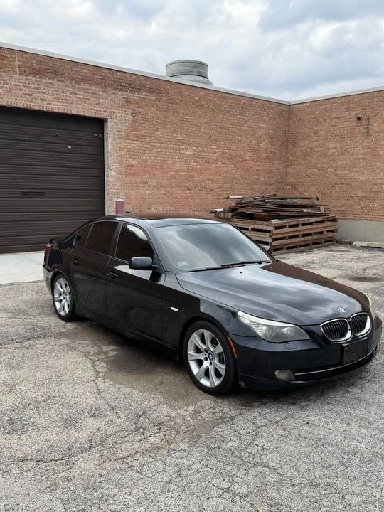 2008 BMW E60 5 Series Sedan - Image 2 of 9