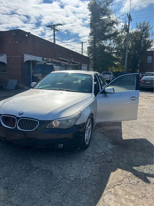 2008 BMW E60 5 Series Sedan - Image 4 of 9