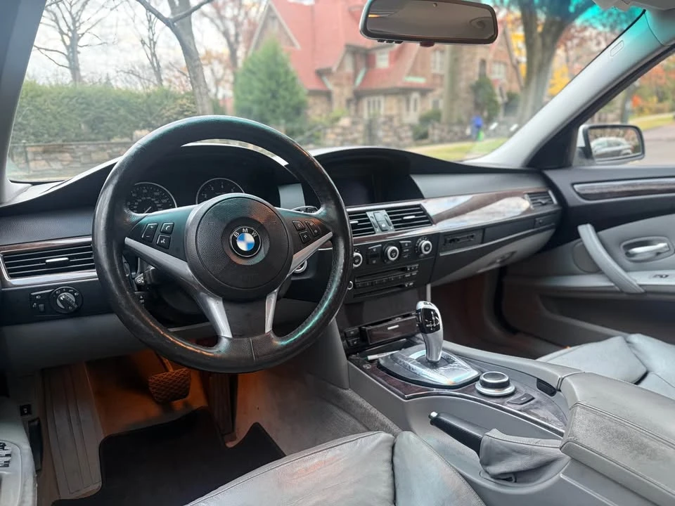 2008 BMW E60 5 Series Sedan - Image 11 of 17
