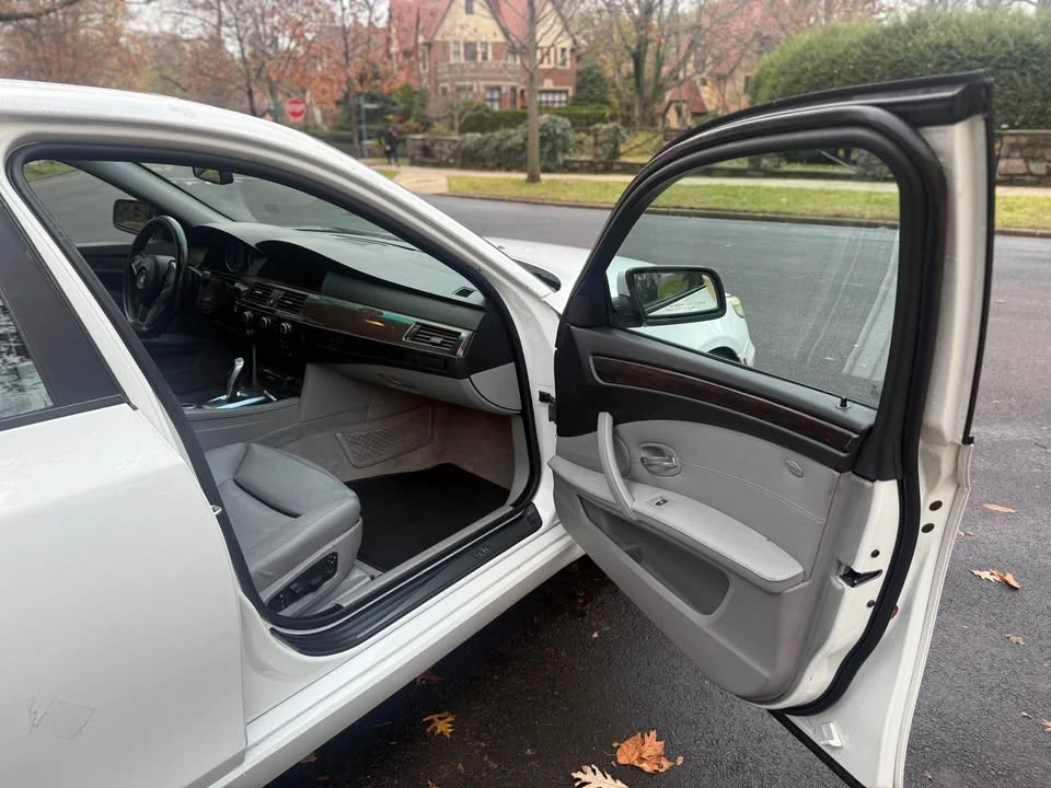 2008 BMW E60 5 Series Sedan - Image 16 of 17
