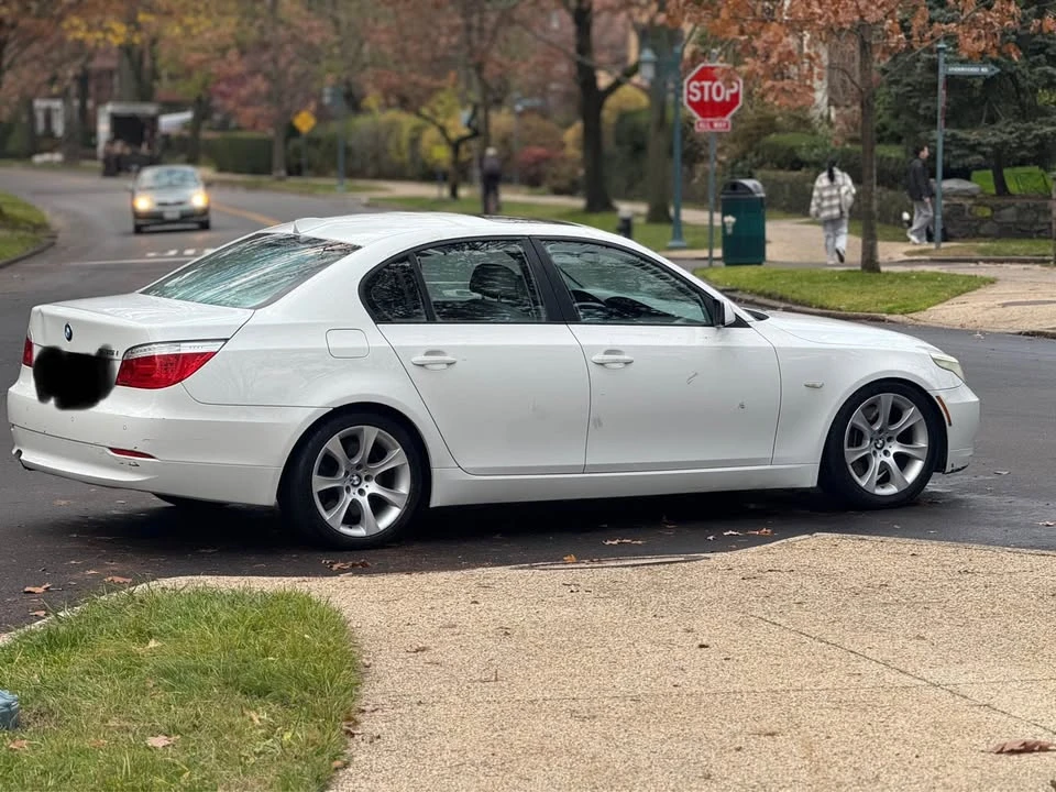 2008 BMW E60 5 Series Sedan - Image 8 of 17