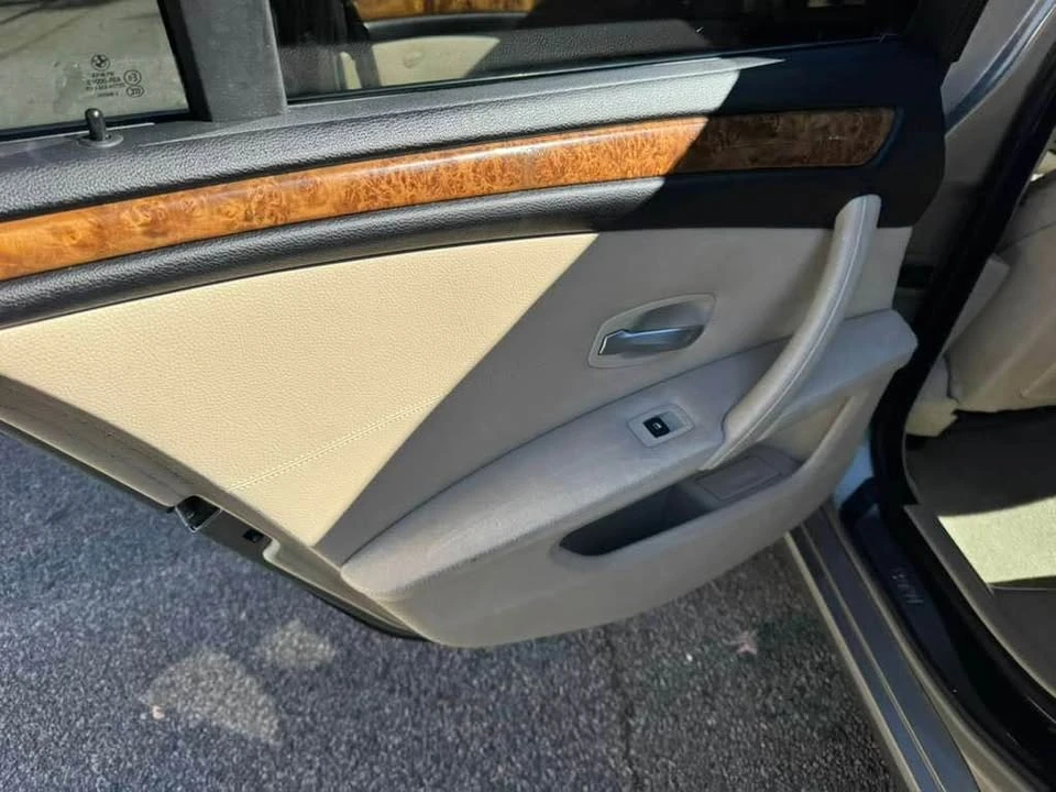 2008 BMW E60 5 Series Sedan - Image 9 of 16