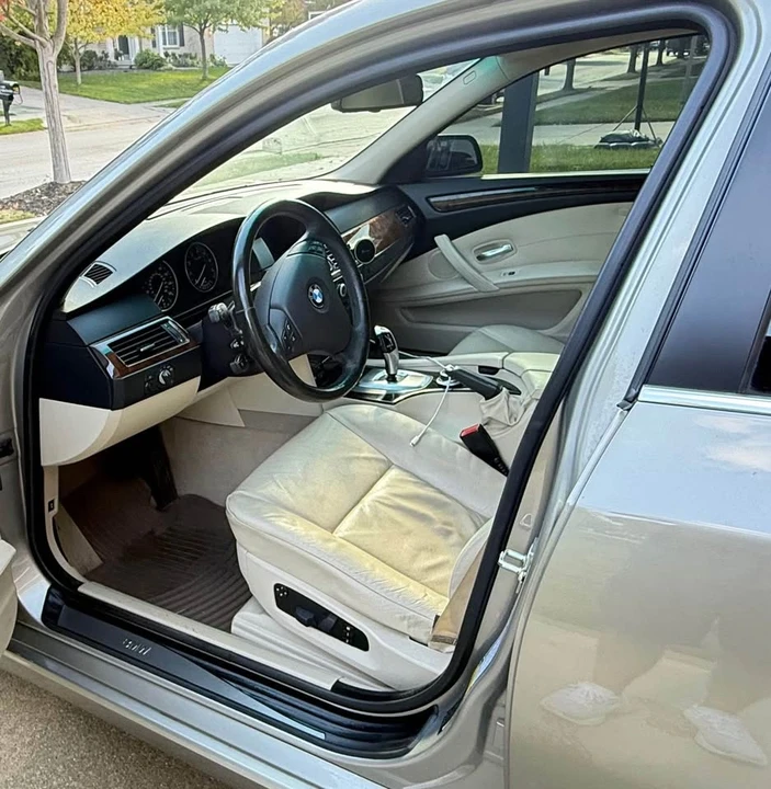 2008 BMW E60 5 Series Sedan - Image 11 of 13
