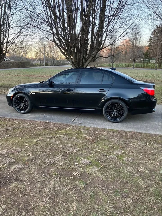 2008 BMW E60 5 Series Sedan - Image 2 of 8