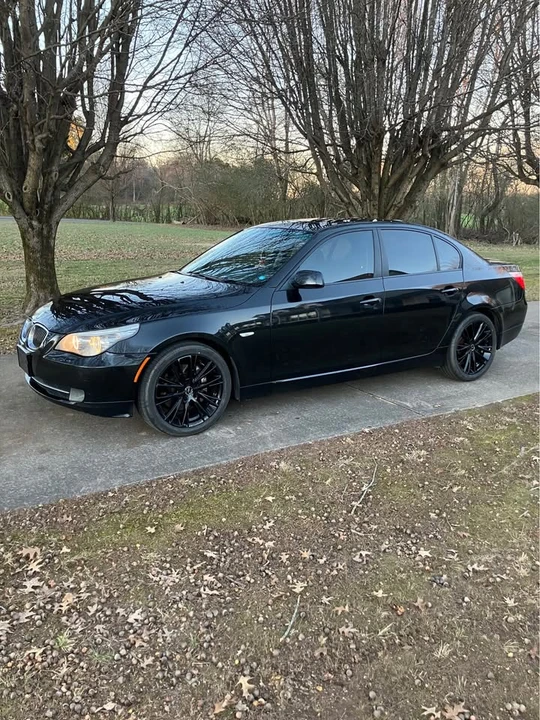 2008 BMW E60 5 Series Sedan - Image 3 of 8
