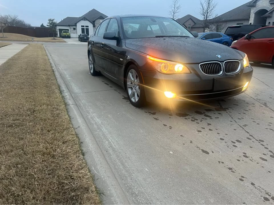 2008 BMW E60 5 Series Sedan - Image 2 of 8
