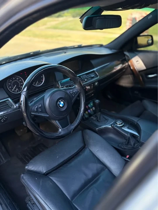 2008 BMW E60 545i & 550i Sedan - Image 5 of 7