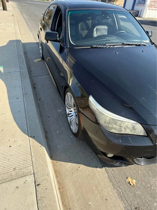 2008 BMW E60 545i & 550i Sedan - Image 4 of 10