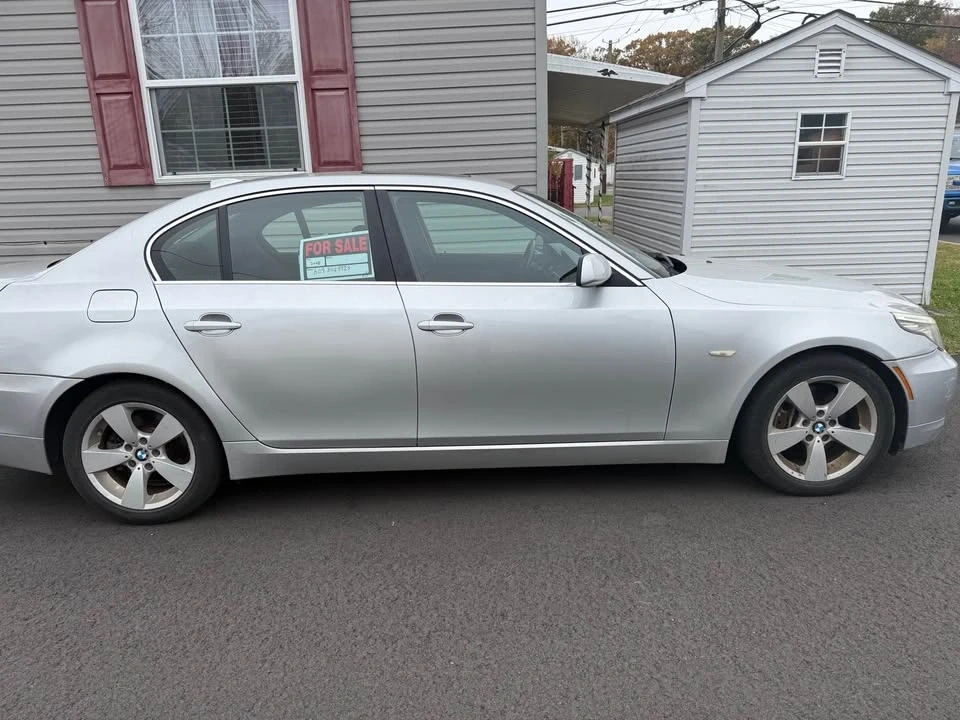 2008 BMW E60 5 Series Sedan - Image 2 of 5