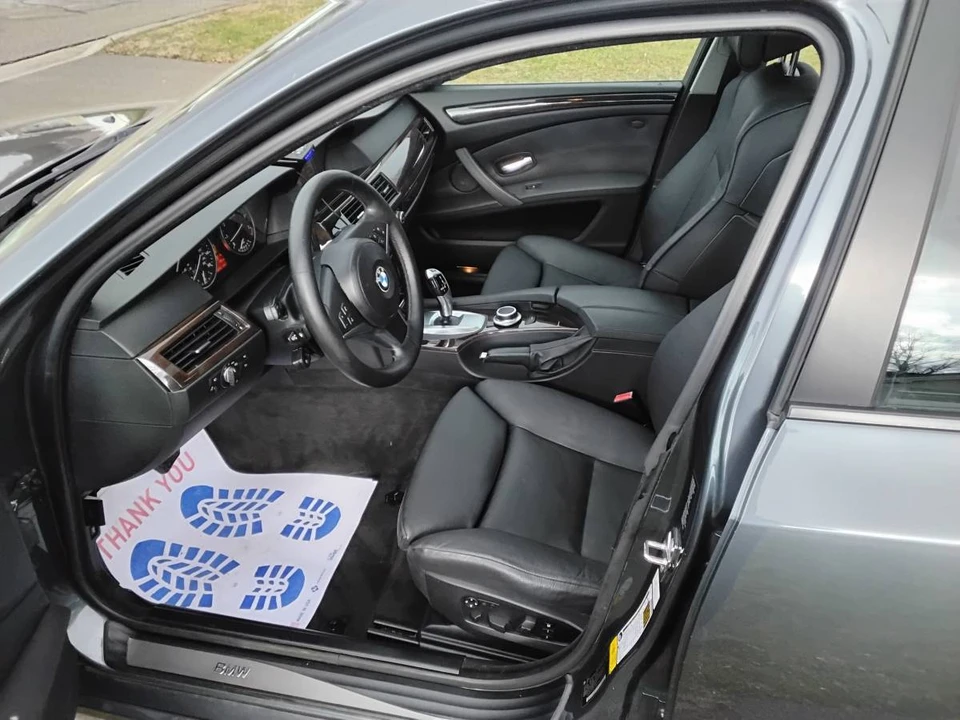 2008 BMW E60 5 Series Sedan - Image 4 of 8