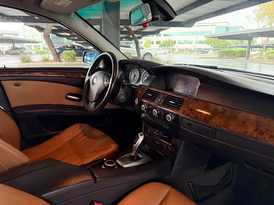 2008 BMW E60 5 Series Sedan - Image 11 of 17