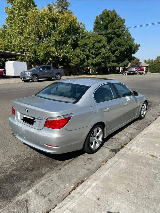 2008 BMW E60 5 Series Sedan - Image 2 of 5