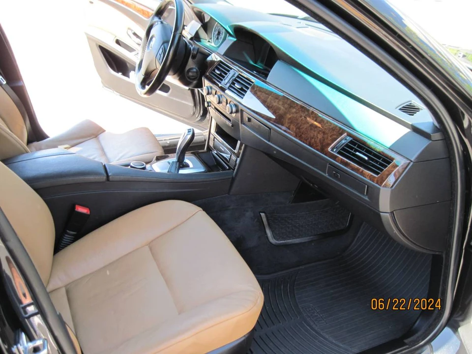 2008 BMW E60 5 Series Sedan - Image 4 of 10