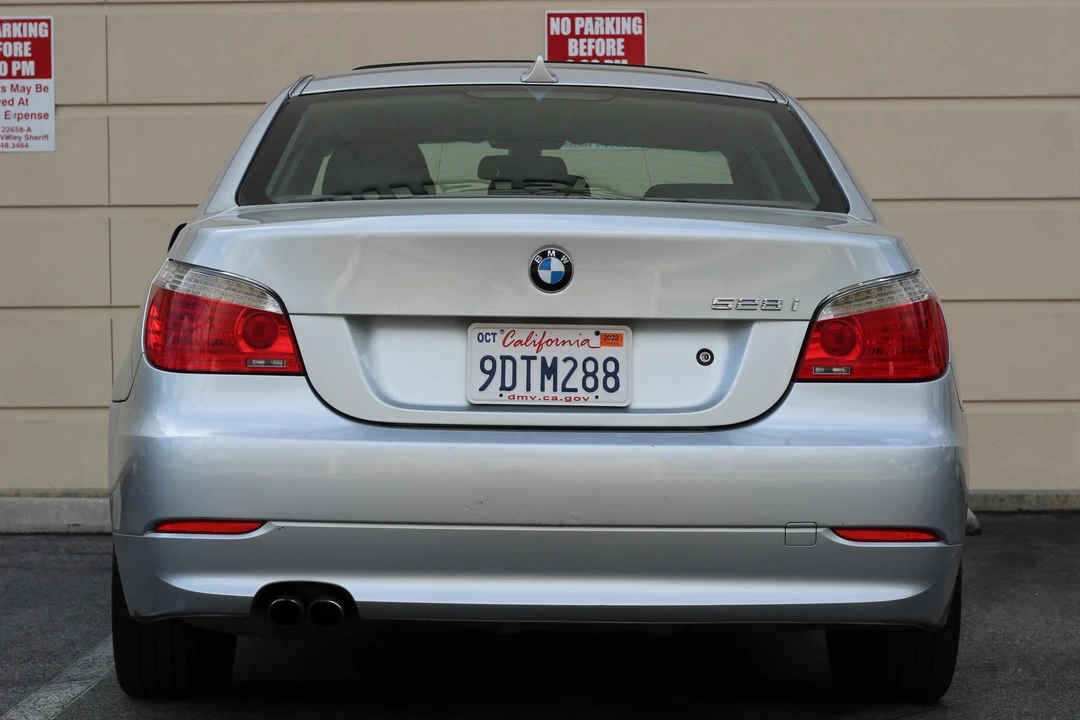 2008 BMW E60 5 Series Sedan - Image 5 of 5
