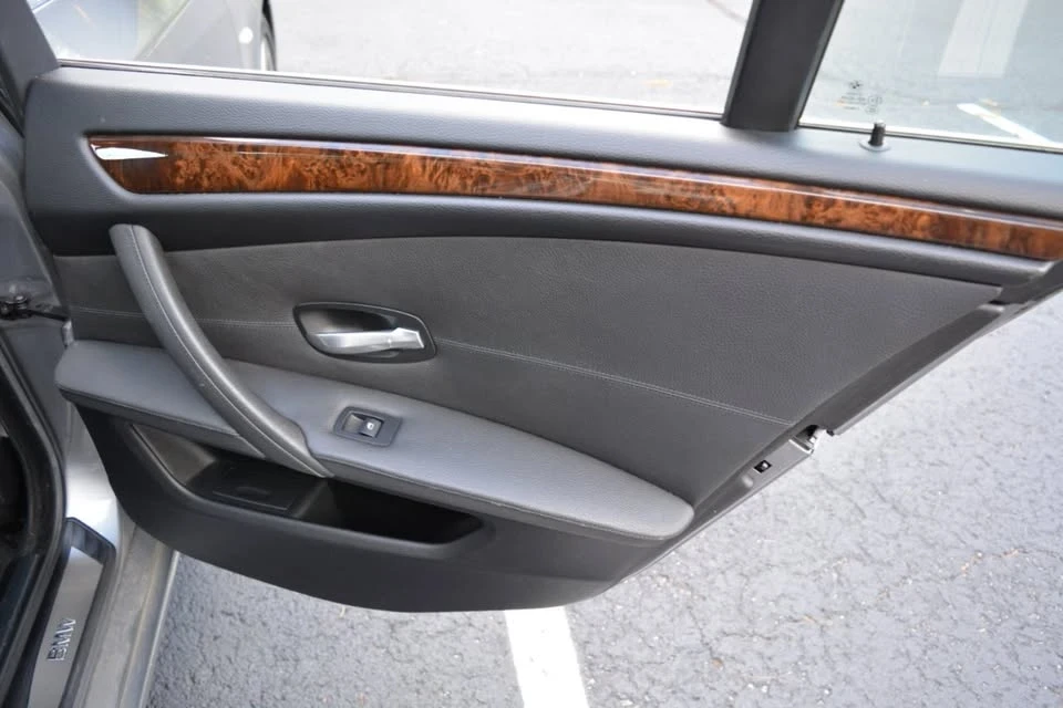 2008 BMW E60 5 Series Sedan - Image 12 of 19