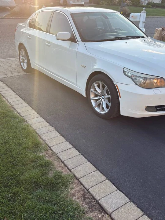 2008 BMW E60 5 Series Sedan - Image 5 of 8
