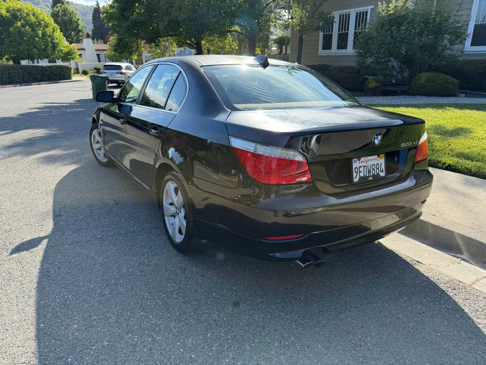 2008 BMW E60 5 Series Sedan - Image 3 of 10