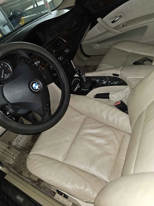 2008 BMW E60 5 Series Sedan - Image 5 of 6