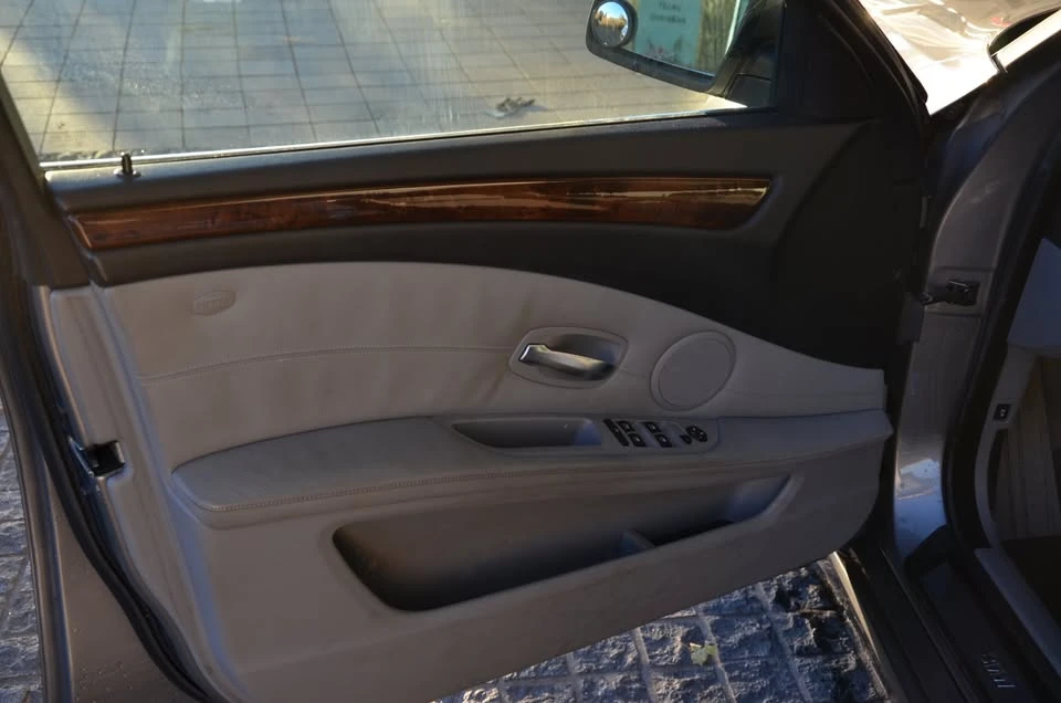 2008 BMW E60 5 Series Sedan - Image 9 of 18