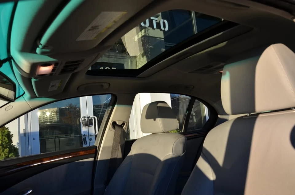 2008 BMW E60 5 Series Sedan - Image 11 of 18