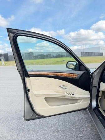2008 BMW E60 5 Series Sedan - Image 9 of 17