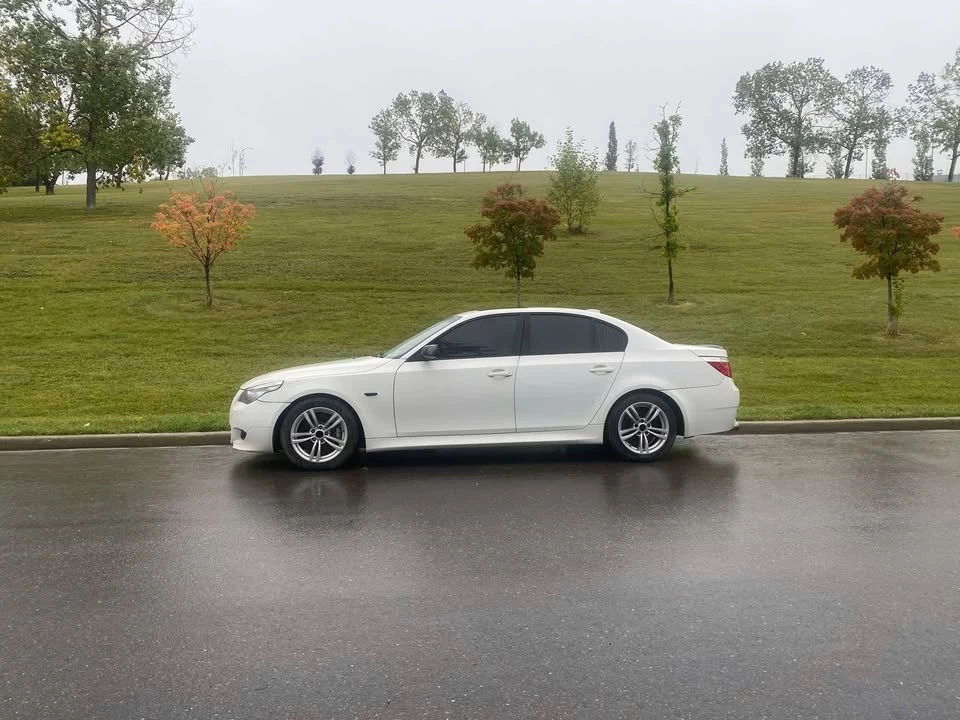 2008 BMW E60 5 Series Sedan - Image 4 of 8