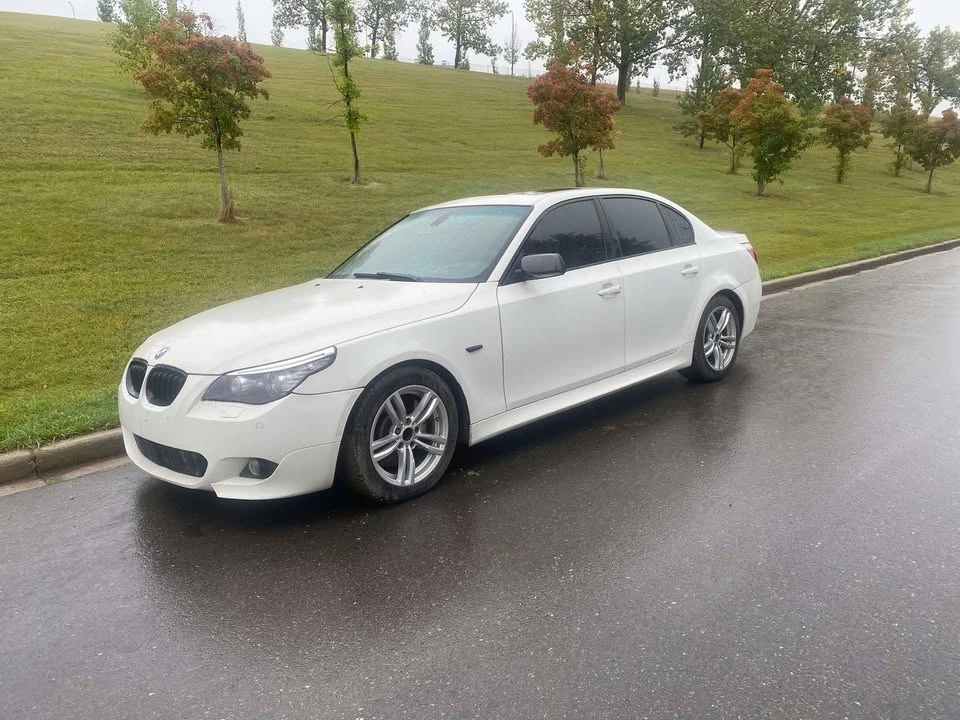 2008 BMW E60 5 Series Sedan - Image 5 of 8