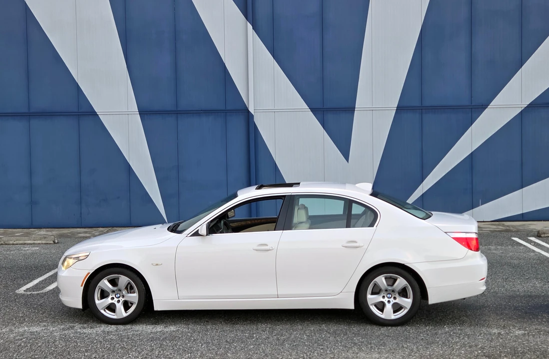 2008 BMW E60 5 Series Sedan - Image 7 of 31