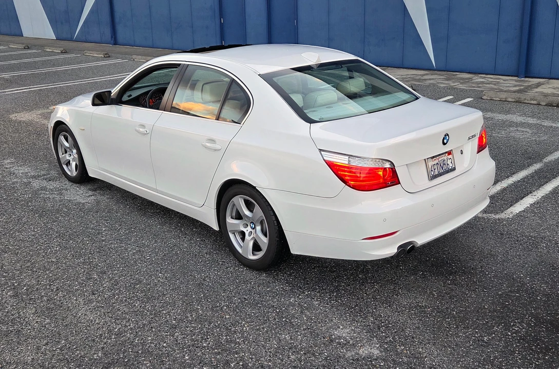 2008 BMW E60 5 Series Sedan - Image 9 of 31