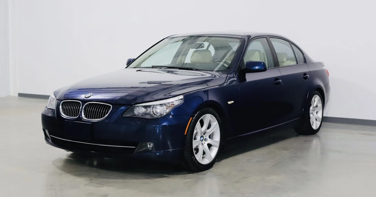 2008 BMW E60 5 Series Sedan - Image 2 of 10