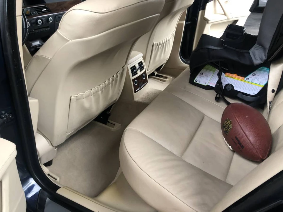 2008 BMW E60 5 Series Sedan - Image 12 of 13
