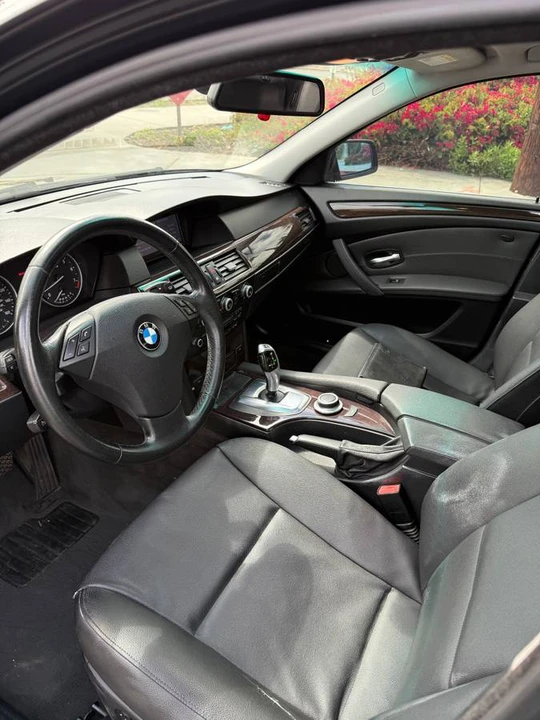 2008 BMW E60 5 Series Sedan - Image 12 of 21