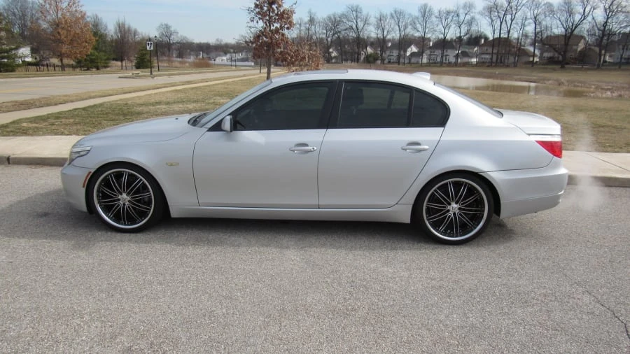 2008 BMW E60 5 Series Sedan - Image 2 of 9