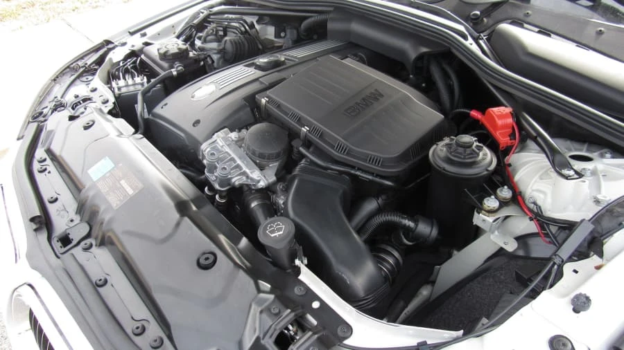 2008 BMW E60 5 Series Sedan - Image 8 of 9