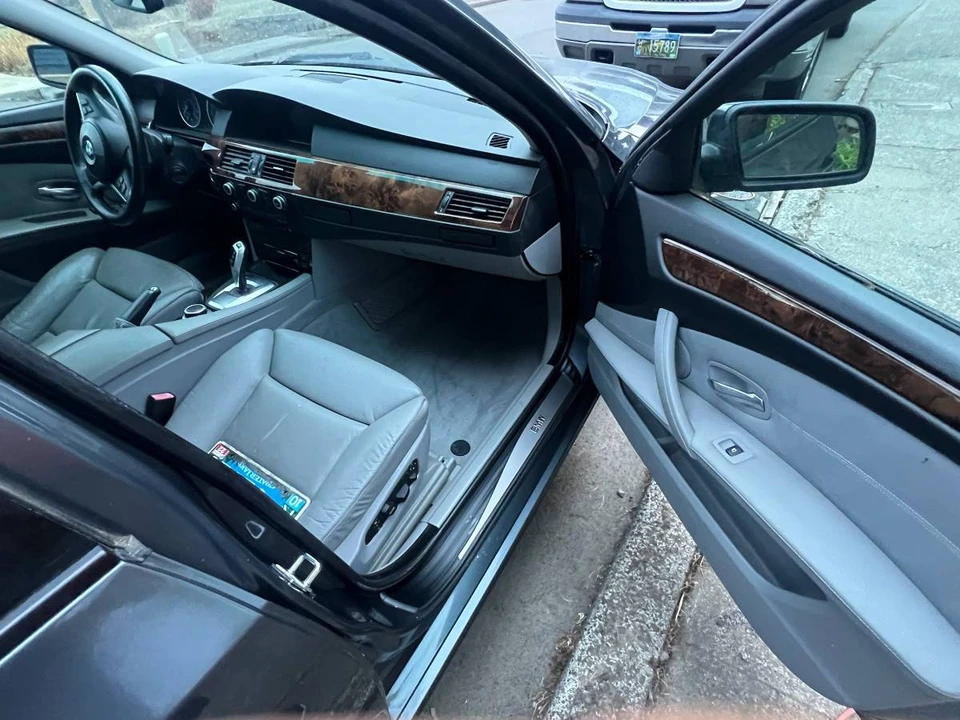 2008 BMW E60 5 Series Sedan - Image 8 of 14