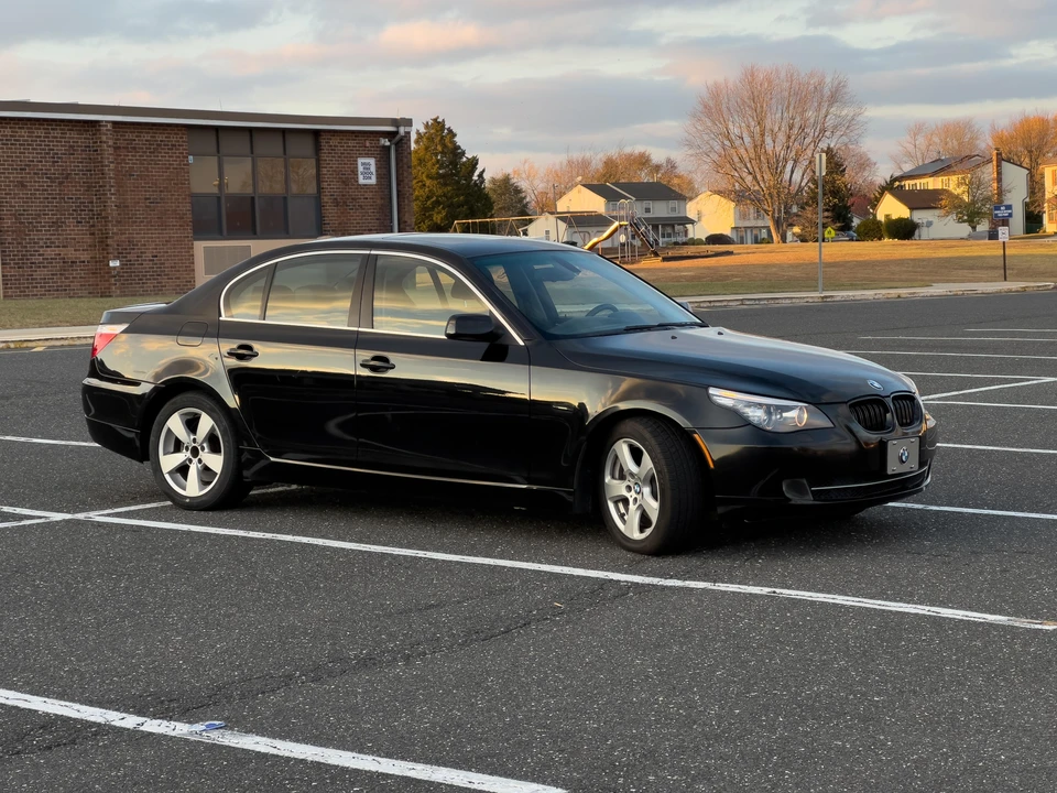 2008 BMW E60 5 Series Sedan - Image 9 of 31