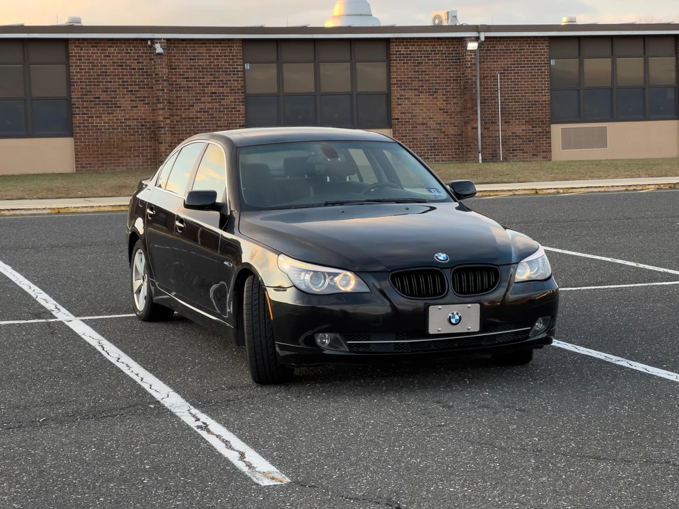 2008 BMW E60 5 Series Sedan - Image 10 of 31