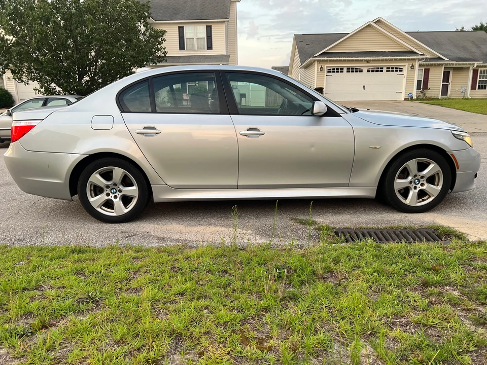 2008 BMW E60 5 Series Sedan - Image 17 of 31