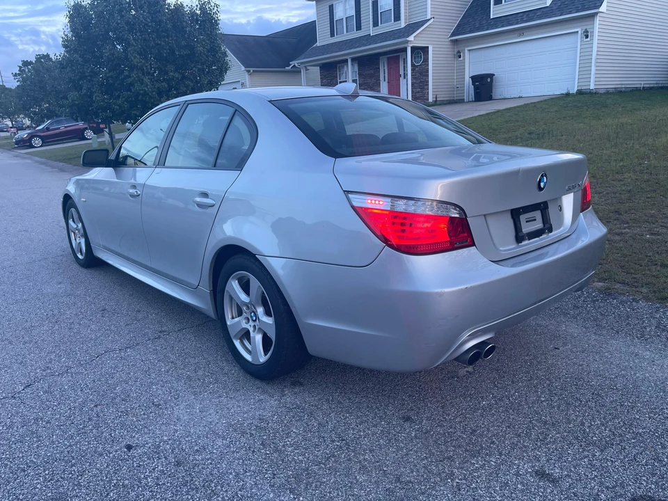 2008 BMW E60 5 Series Sedan - Image 15 of 31