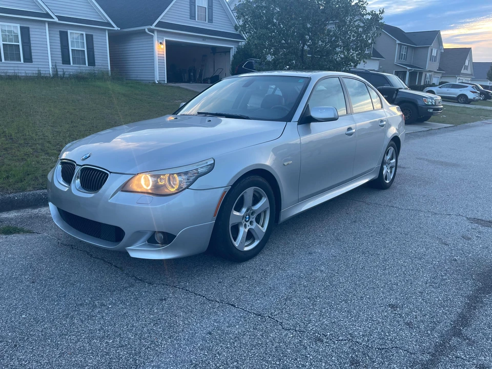 2008 BMW E60 5 Series Sedan - Image 8 of 31