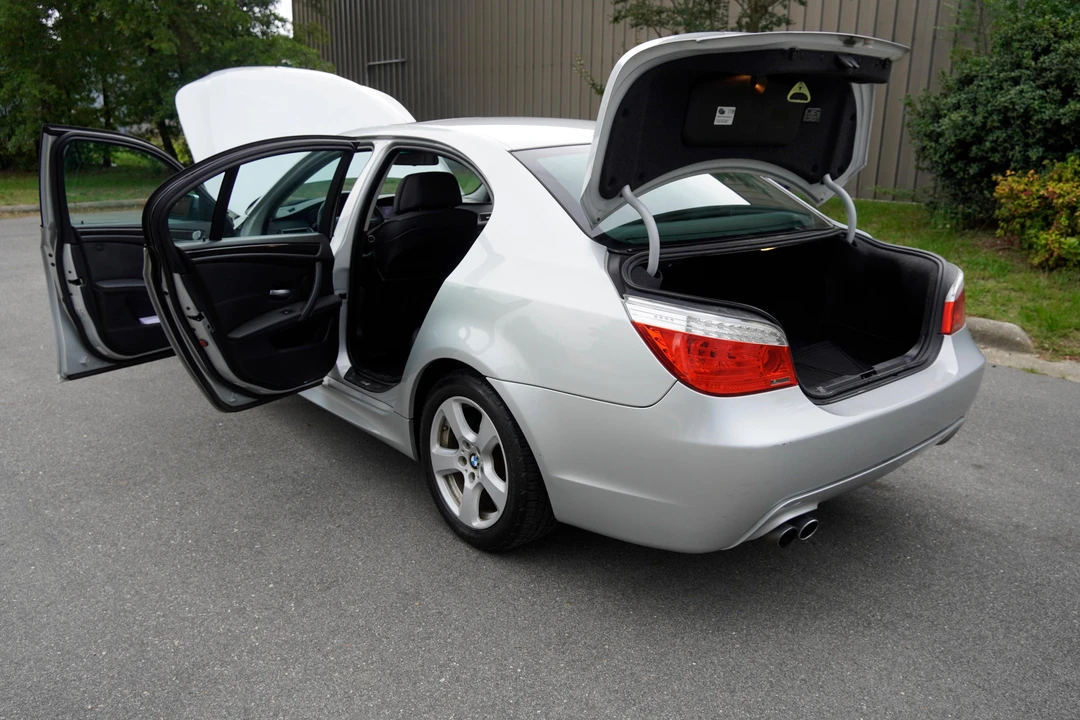 2008 BMW E60 5 Series Sedan - Image 21 of 31