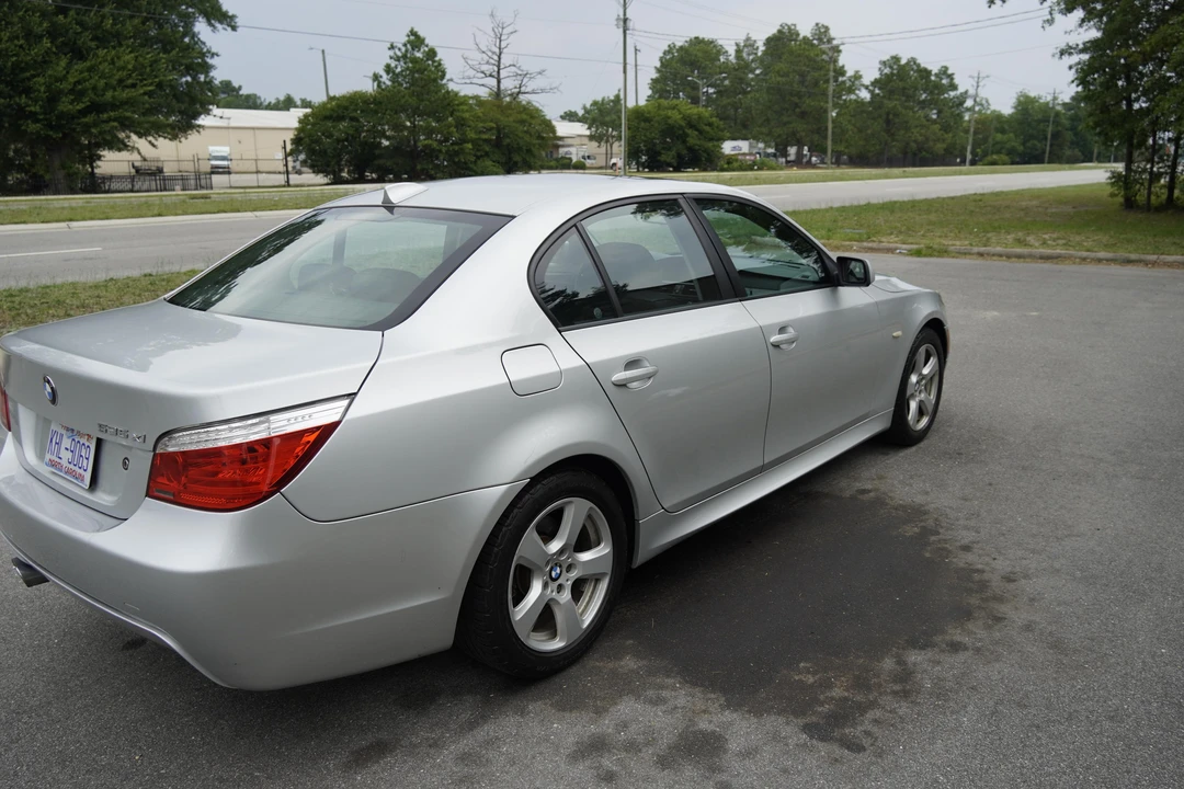 2008 BMW E60 5 Series Sedan - Image 16 of 31
