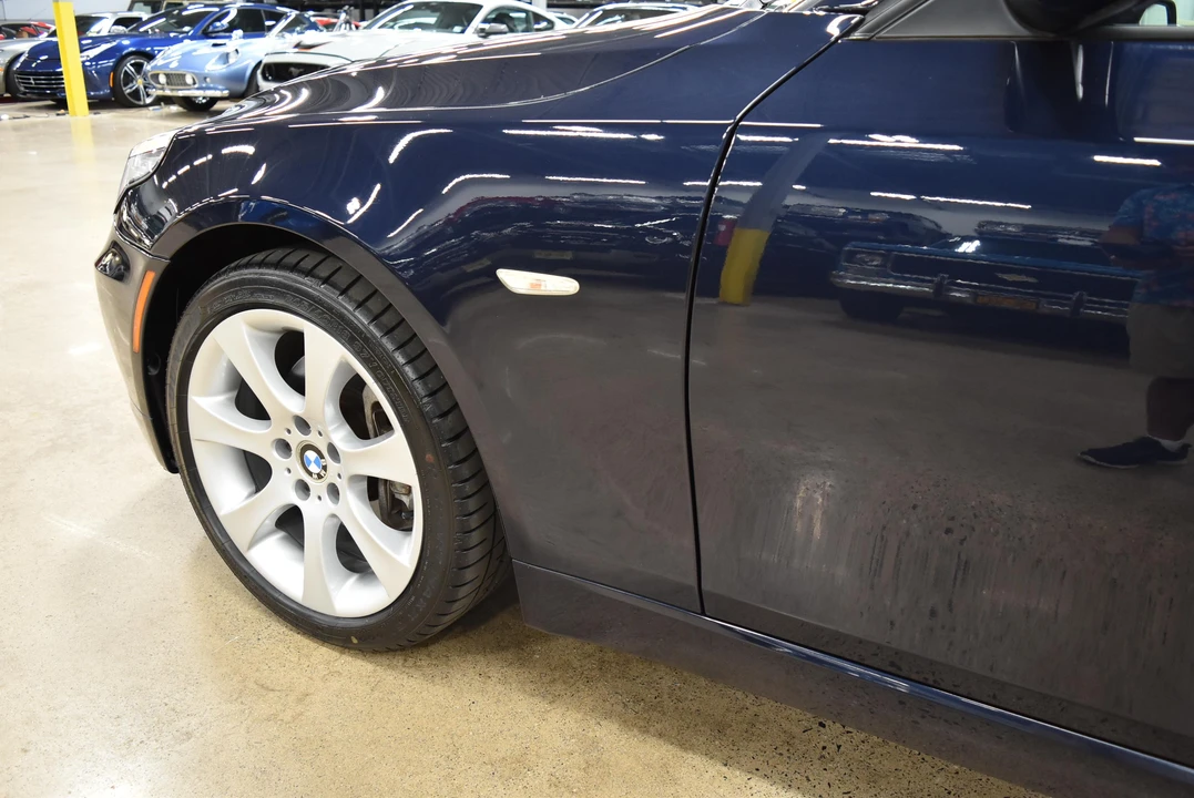 2008 BMW E60 5 Series Sedan - Image 21 of 31