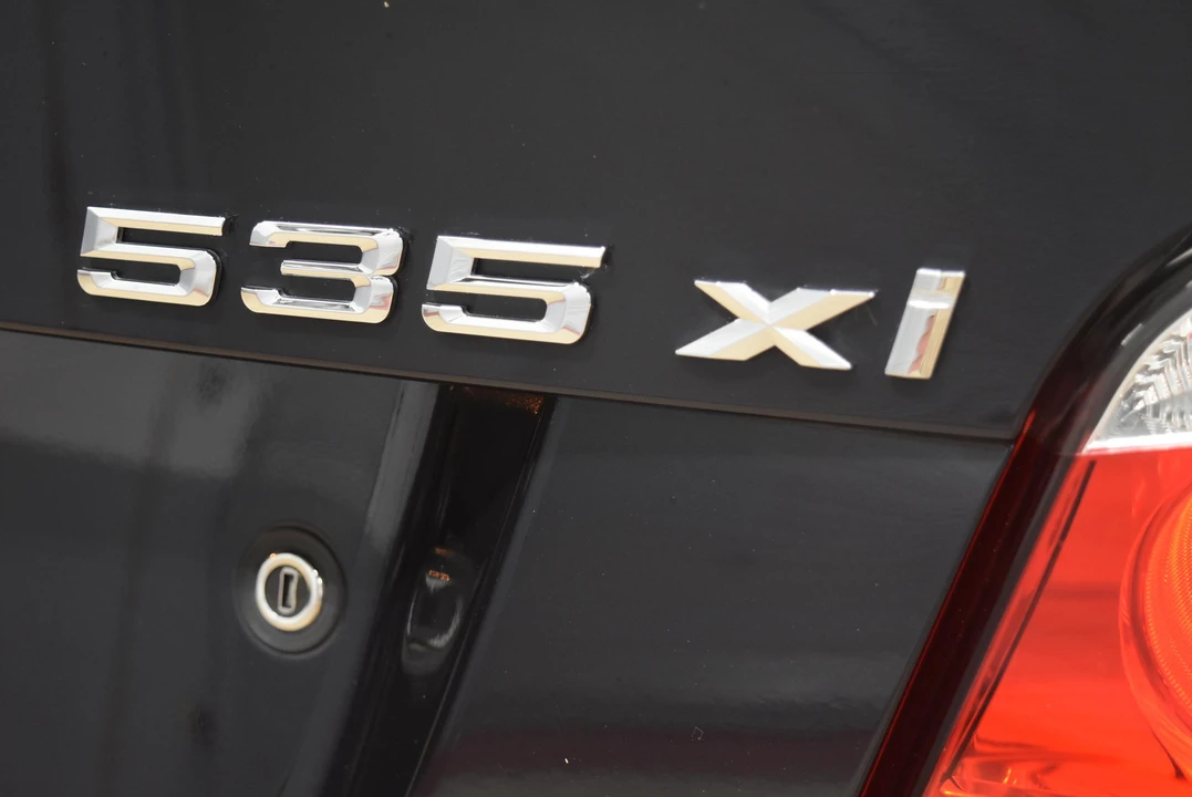 2008 BMW E60 5 Series Sedan - Image 30 of 31