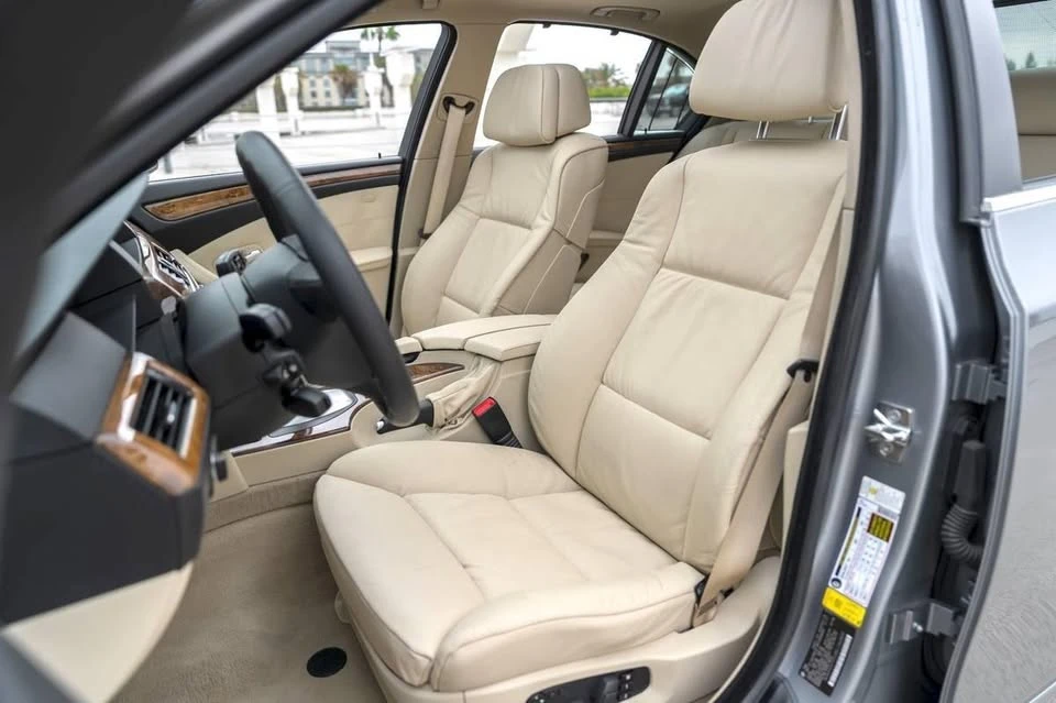 2008 BMW E60 5 Series Sedan - Image 12 of 20